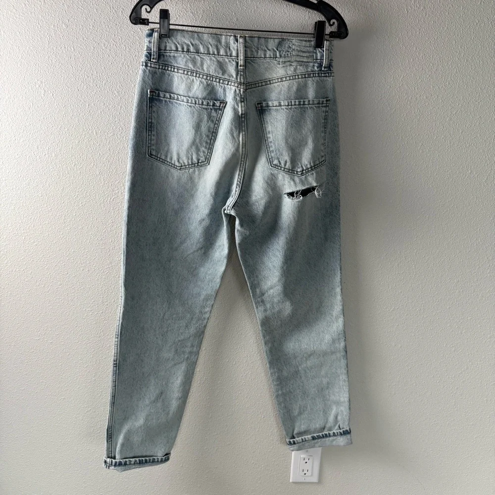 New REVICE Denim Ex-Boyfriend Jeans Player One Denim Distressed Women’s Size 28